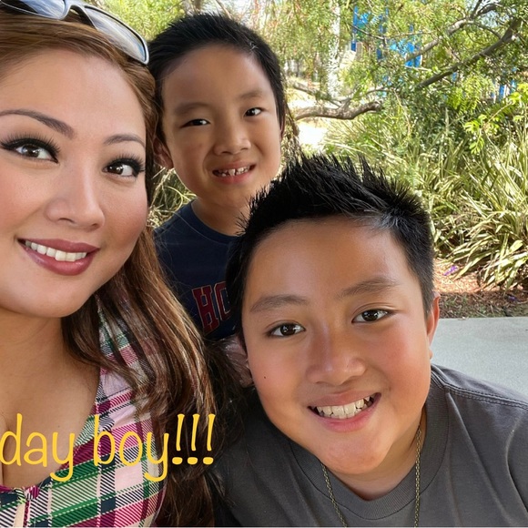 Meet your Posh star, RKRANTZ ! Come shop with me!!!!! - Picture 9 of 11